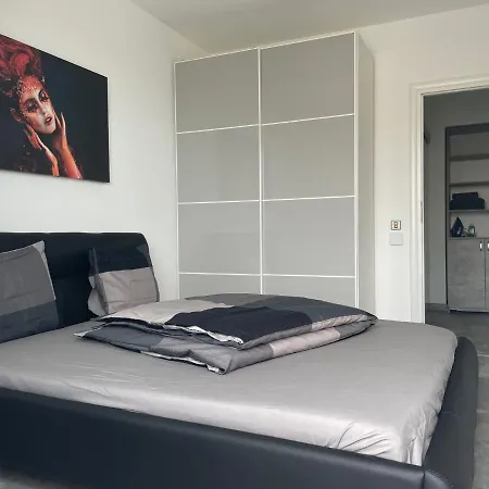 Apartment Marvelous 4 Penthouse Rooftop Terrace W14+w15