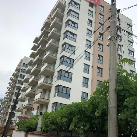 Apartment Marvelous 4 Penthouse Rooftop Terrace W14+w15