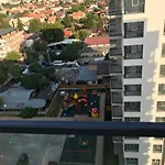 Marvelous 4 Penthouse Rooftop Terrace W14+w15 アパート *