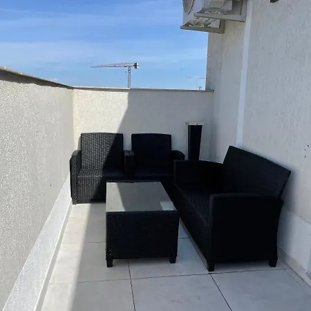 Marvelous 4 Penthouse Rooftop Terrace W14+w15 Bukurešť